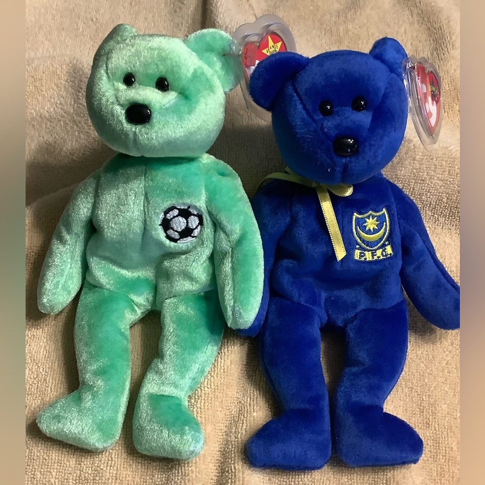 Football Beanie Bears